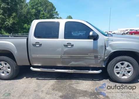 2009 GMC Sierra 1500 Hybrid 3Hb z USA, uszkodzony, nr VIN 2GTFC135491122702